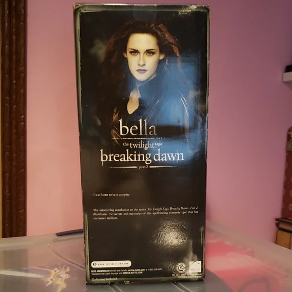 Barbie Twilight Doll Black Outfit Breaking Dawn Part 2 Bella Vampire Pink Label - Picture 2 of 2